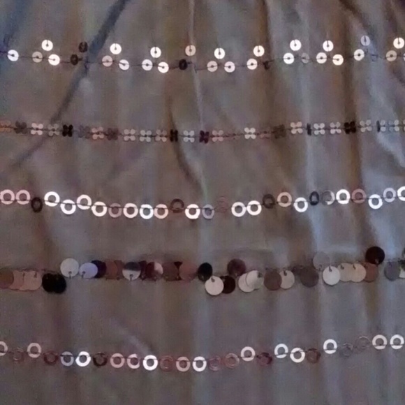 Tank top - Picture 2 of 3